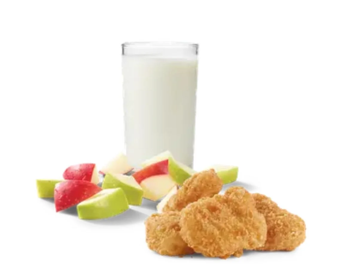 Wendy's Kids 4 piece chicken nuggets meal box option